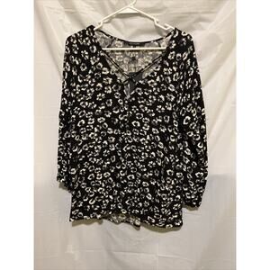 19 Cooper Women Black Floral 3/4 Elastic Cuff Sleeve Blouse Medium NWT